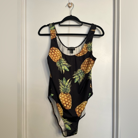 [Free add on item] Pineapple Swimsuit Forever 21 Plus Sizes GUC - Picture 1 of 3